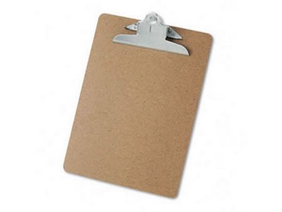 Tablero de fibras duro con relieve